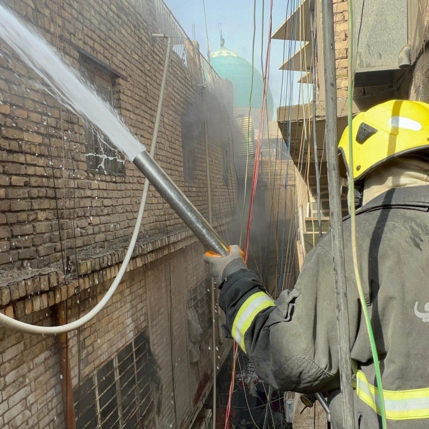 مصدر بشأن أعمدة الدخان وسط بغداد: حريق بنفايات في الشورجة وتمت السيطرة عليه