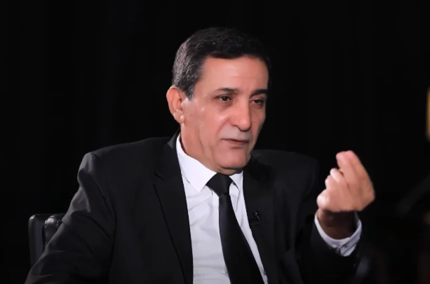 الإعلام والاتصالات تقرر منع "بشير الحجيمي" من الظهور الإعلامي حتى نهاية العام الحالي