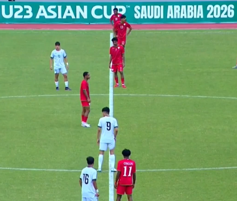 انطلاق مباراة منتخبنا الأولمبي أمام عمان في التصفيات الآسيوية