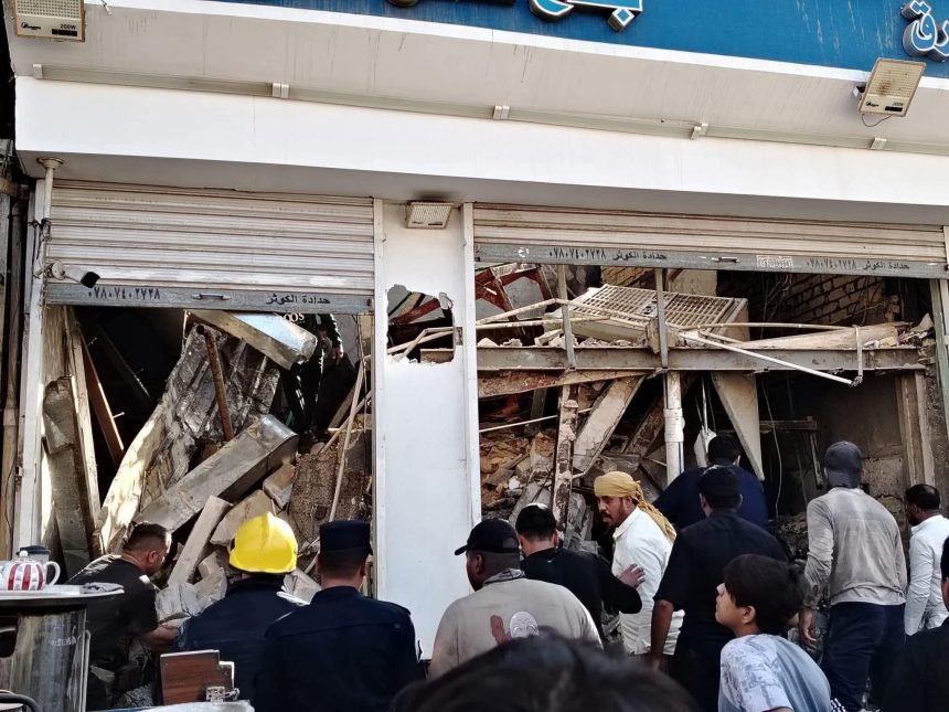 فرق الدفاع المدني تباشر بعمليات البحث والإنقاذ بعد انهيار مطعم بالنجف