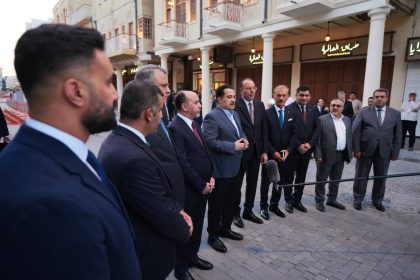 السوداني يفتتح المقطع الأول من شارع الرشيد في بغداد بعد إعادة تأهيله