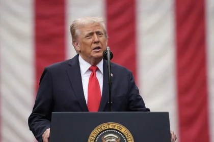 ترامب: سأفرض عقوبات على روسيا إذا توقفت دول "الناتو" عن شراء النفط منها