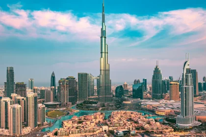 الإمارات تحقق طفرة سياحية: 16 مليون نزيل و56 مليون ليلة إشغال فندقي خلال 6 أشهر