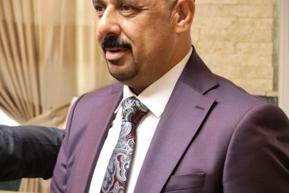 السوداني يكلف عامر شاكر الجنابي بمنصب رئيس ديوان الوقف السني وكالة