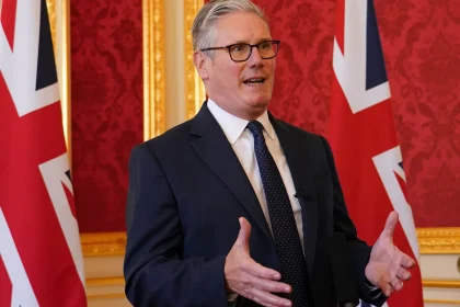 رئيس الوزراء البريطاني: الوضع في غزة غير مقبول ويجب إدخال المساعدات إلى القطاع بسرعة