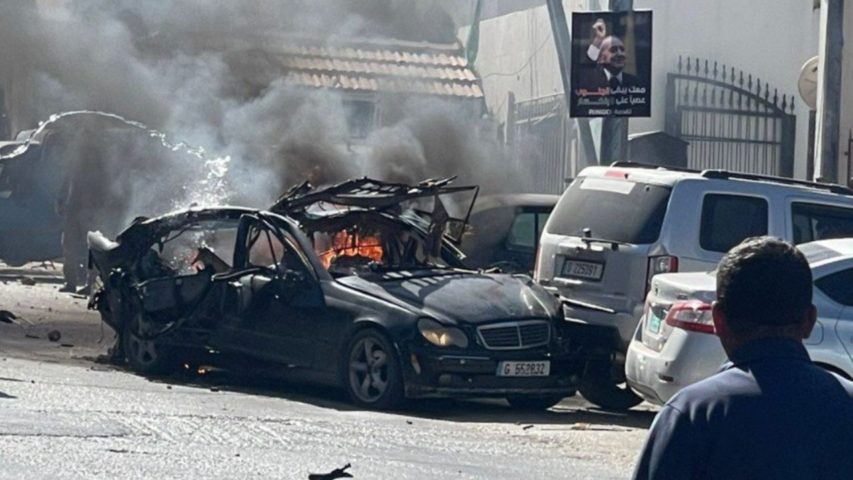 الصحة اللبنانية: استشهاد شخص وإصابة 3 آخرين نتيجة غارة إسرائيلية أمام مستشفى تبنين