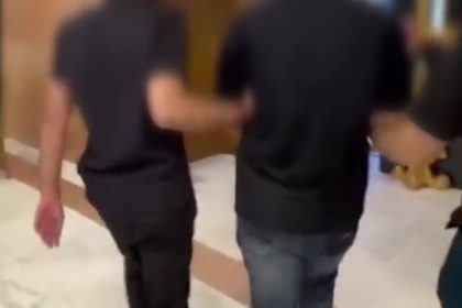 النزاهة توقع بمرتشٍ في ميناءِ أم قصر الأوسط يساوم المراجعين لإكمال الإجراءات الخاصَّة بمُعاملاتهم