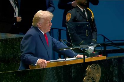 ترامب: علينا أن ننهي الحرب في غزة ونتفاوض على السلام وإعادة الرهائن فورًا