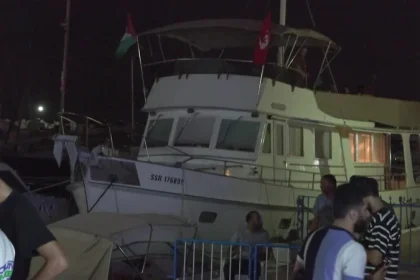 مسيرات إسرائيلية تشن 13 هجوما على سفن أسطول "الصمود" في البحر المتوسط