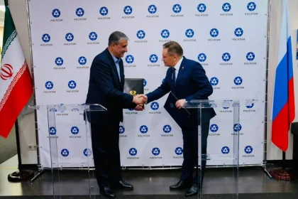 موسكو وطهران توقعان اتفاقاً لبناء محطات طاقة نووية صغيرة في إيران