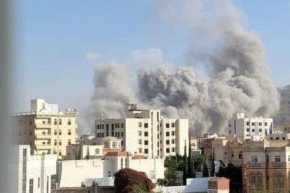 إعلام عبري: الغارات على اليمن استهدفت قادة عسكريين ومقرات ومخازن أسلحة للحوثيين