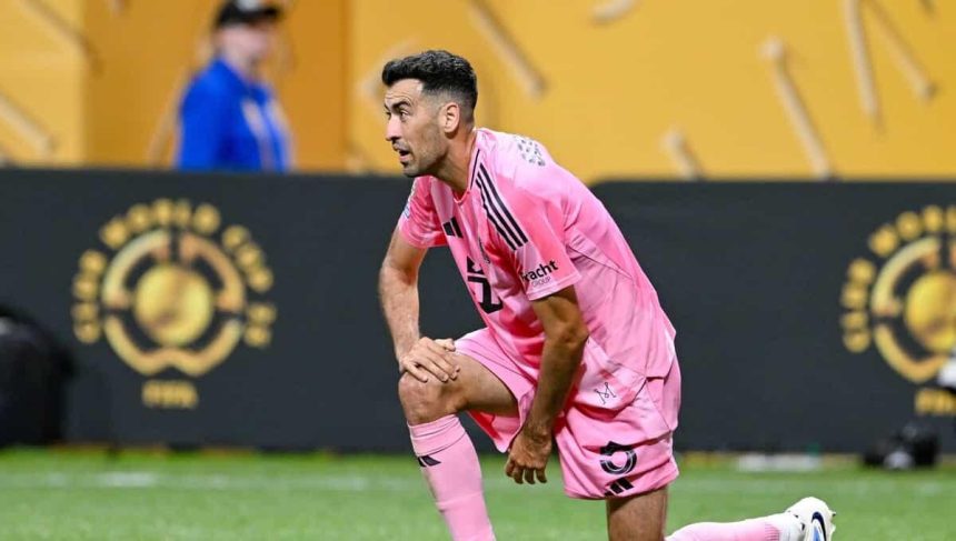 رسميًا.. بوسكيتس يعلن انتهاء مسيرته مع كرة القدم