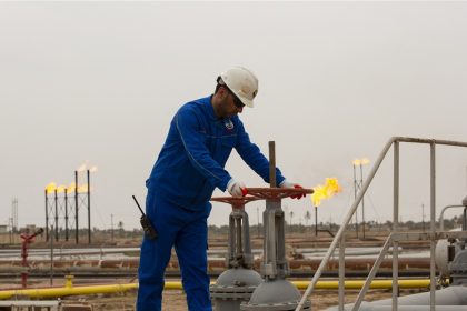 السوداني وبارزاني يبحثان حصة إقليم كردستان بموازنة 2026 ويؤكدان أهمية استئناف تصدير النفط