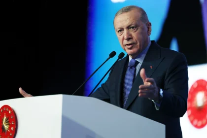 أردوغان ساخرًا من نتنياهو بشأن كلمته في الامم المتحدة: لم يجد من يصغي لأكاذيبه