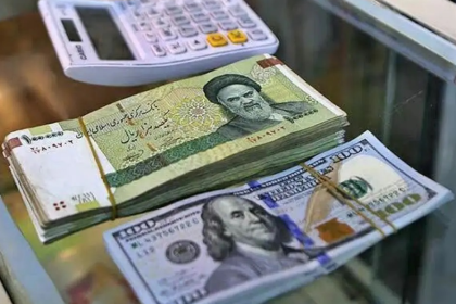 بعد إعادة العقوبات.. تراجع العملة الإيرانية إلى أدنى مستوى