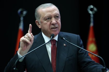 أردوغان: "حماس" أثبتت استعدادا للسلام بموافقتها على خطة ترامب