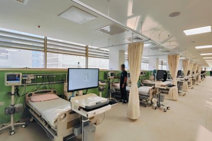 وزير الصحة: قانون الضمان الصحي سيطبق في 7 محافظات العام المقبل