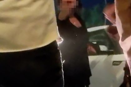 القبض على فتاة سرقت "ببغاء" واعتدت على صاحب المحل في منطقة الأعظمية