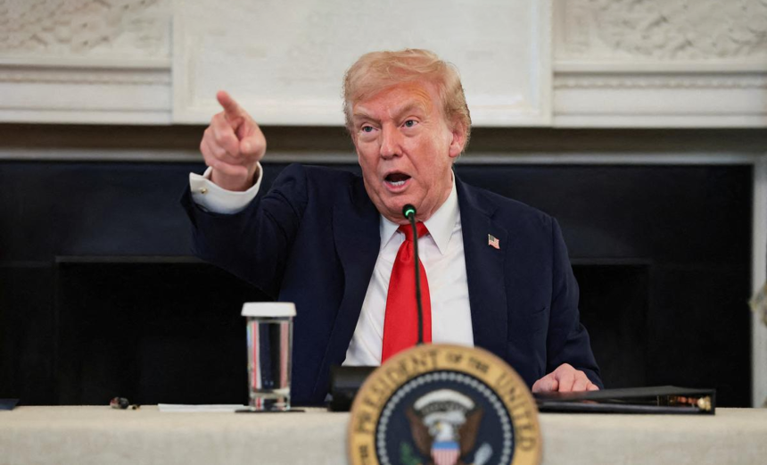 ترامب: إيران تريد العمل على إحلال السلام وسنعمل معها على ذلك