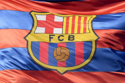 جدل مالي يهز برشلونة.. اتهامات بإخفاء خسائر بملايين في ميزانية النادي