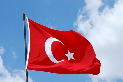 أنقرة تبحث إرسال قوة عسكرية إلى غزة