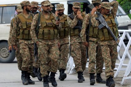 بوساطة سعودية.. أفغانستان تعلن انتهاء العمليات العسكرية على الحدود مع باكستان