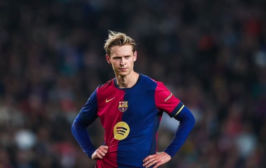 بشرط جزائي خيالي.. برشلونة يجدد عقد لاعبه فرينكي دي يونغ