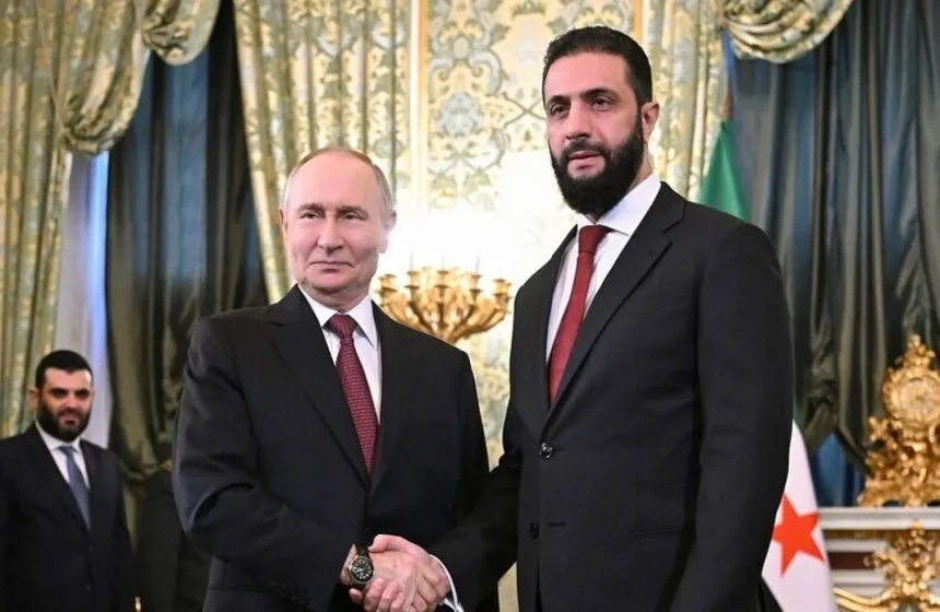 استمرت اكثر من ساعتين ونصف.. انتهاء محادثات بوتين والشرع في موسكو