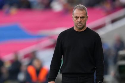 استعدادا للكلاسيكو.. فليك يبتكر تشكيل طوارئ أمام جيرونا