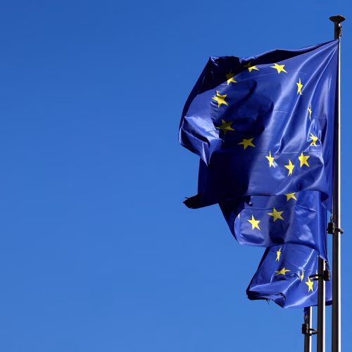 الاتحاد الأوروبي يفرض حظراً على عبور الغاز الروسي