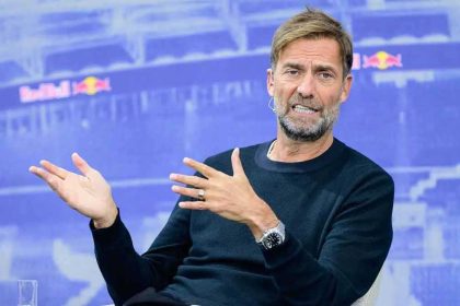 كلوب يفتح الباب أمام عودته إلى ليفربول