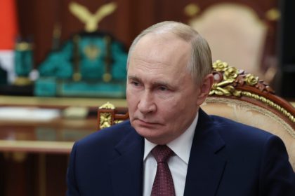 بوتين يهدد بردٍ مدويٍ في حال استهداف الاراضي الروسية بصواريخ "توماهوك"