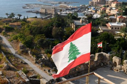 فضيحة تهز الجامعة اللبنانية الرسمية.. تزوير وتغيير درجات طلاب أجانب