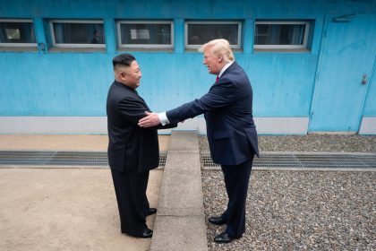 توقعات بعقد لقاء بين ترامب وكيم الأسبوع المقبل