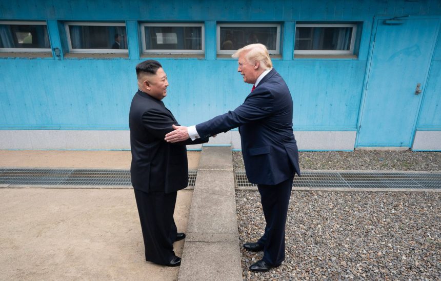 توقعات بعقد لقاء بين ترامب وكيم الأسبوع المقبل