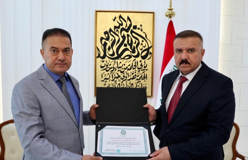 وزير الداخلية يتسلم جائزتي المركز الأول بمسابقة أفضل تعاون على المستويين العربي والدولي بمكافحة المخدرات