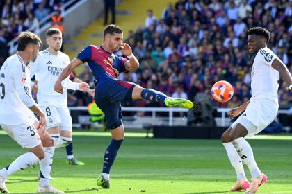 عقدة ألونسو وهيمنة فليك.. لعنة الرقم 4 تطارد ريال مدريد أمام برشلونة