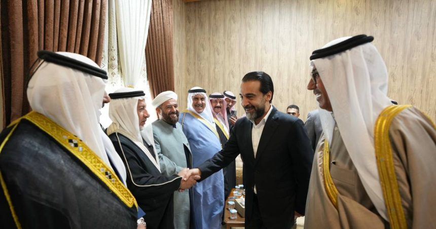 ضمن جولته في أقضية غرب الأنبار.. الرئيس الحلبوسي يزور عددًا من المضايف