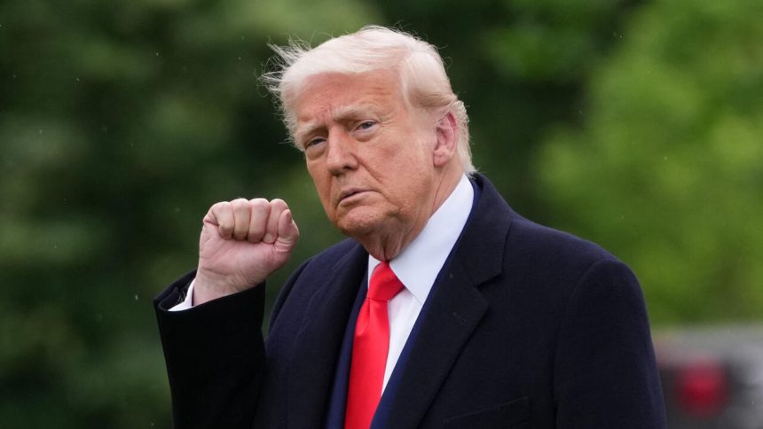 ترامب حول احتمال ترشحه لولاية ثالثة: شعبيتي في أعلى مستوياتها على الإطلاق