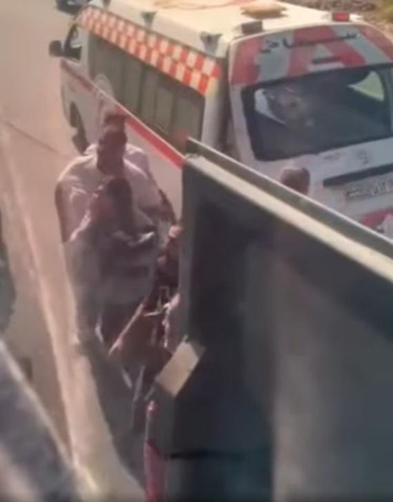 قتلى وجرحى باستهداف حافلة على طريق دمشق السويداء