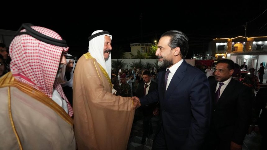 الرئيس الحلبوسي يزور عدة مضايف في قضاء بيجي خلال جولته بمحافظة صلاح الدين