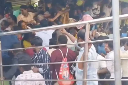 الهند.. مصرع 10 أشخاص على الأقل في تدافع داخل معبد هندوسي