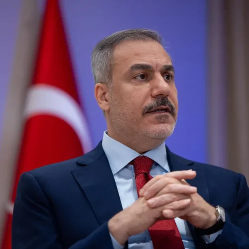 وزير الخارجية التركي: بحثنا في بغداد العمل المشترك في مجالي المياه والتجارة