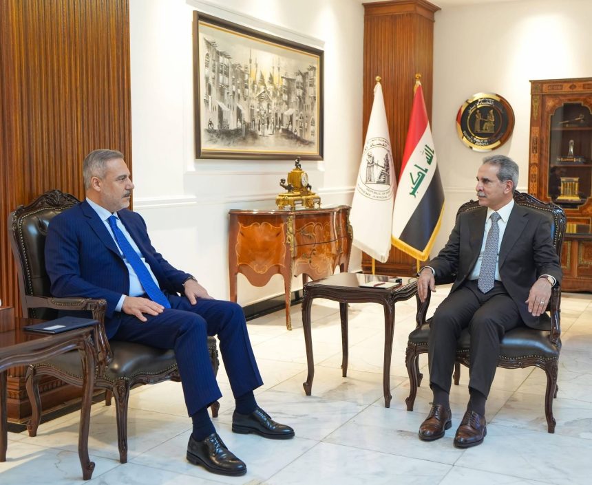 رئيس مجلس القضاء يبحث مع وزير الخارجية التركي التعاون في القضايا القضائية والقانونية المشتركة