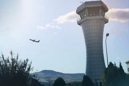 بعد انقطاع دام 31 شهرا.. استئناف رحلات الطيران بين إسطنبول والسليمانية