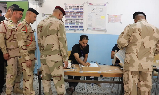 المفوضية: 1313980 ناخباً عسكرياً سيشاركون في التصويت الخاص يوم غد