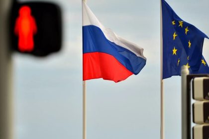 المفوضية الأوروبية تبحث تجميد الأصول الروسية بشكل دائم