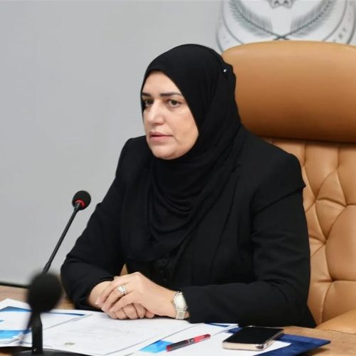 المالية تنفي تصريحًا منسوبًا لوزيرتها بشأن قطع رواتب الإعانات الاجتماعية