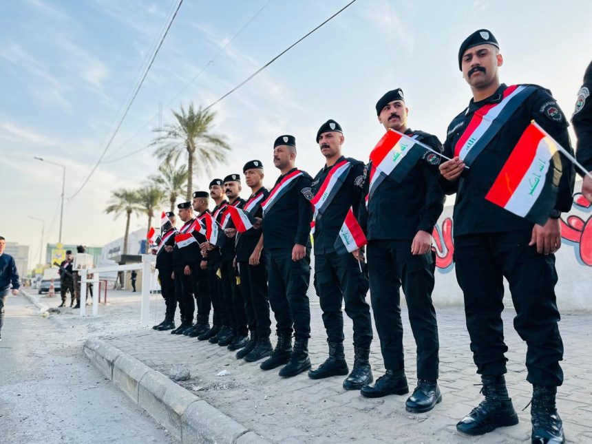 بالصور.. طوابير من الناخبين على مراكز الاقتراع الخاص في بغداد