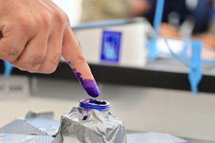 المفوضية: أكثر من 20 مليون ناخب يصوتون غداً بالاقتراع العام